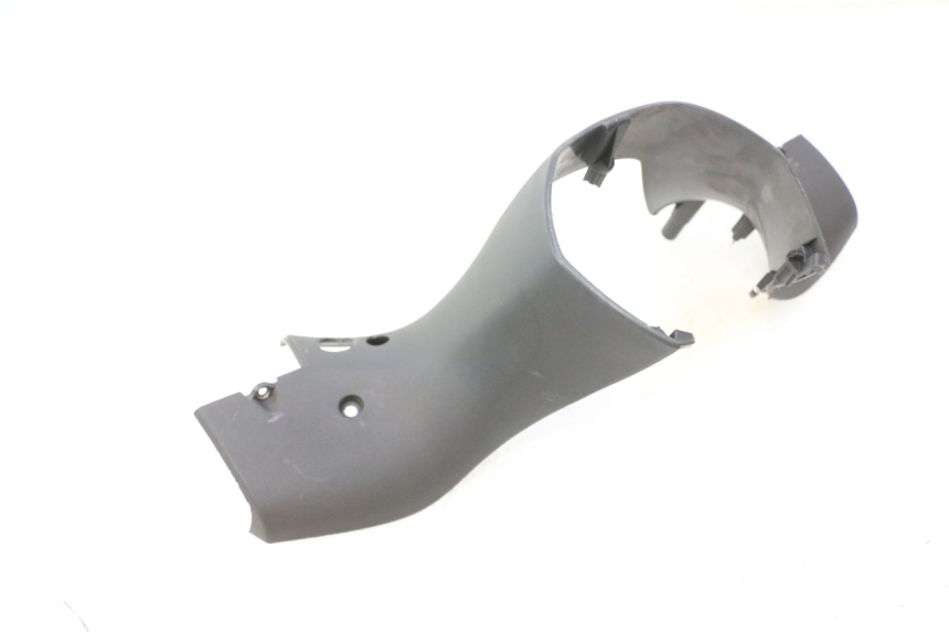 photo de LENKERVERKLEIDUNG HINTEN PIAGGIO MP3 500 (2016 - 2018) - Detailansicht des Bauteils