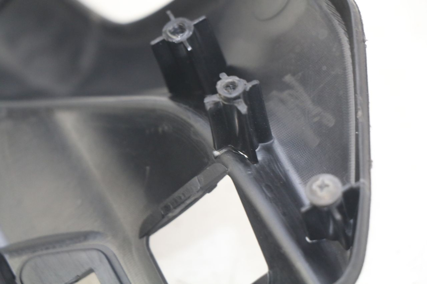 photo de RüCKSPIEGELABDECKUNG HONDA NHX LEAD 110 (2008 - 2010) - Zoom auf Gebrauchszustand