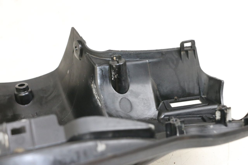 photo de RüCKSPIEGELABDECKUNG HONDA NHX LEAD 110 (2008 - 2010) - Detailansicht des Bauteils