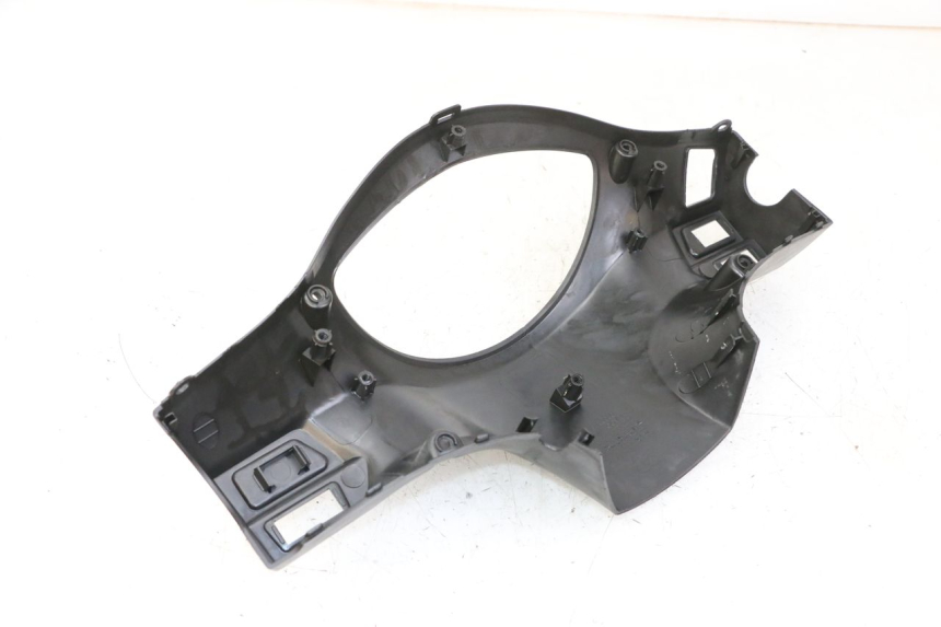 photo de LENKERVERKLEIDUNG HINTEN PEUGEOT TWEET 4T 50 (2014 - 2019) - Detailansicht des Bauteils