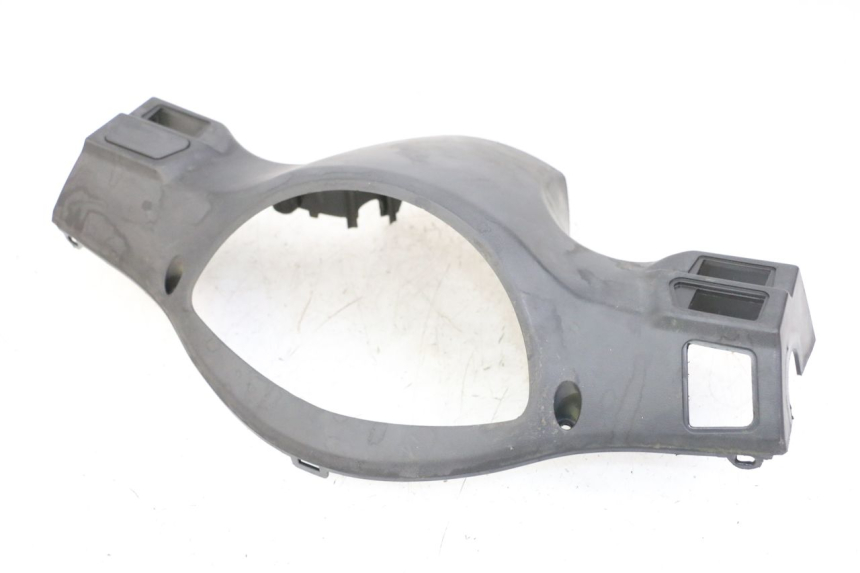 photo de LENKERVERKLEIDUNG HINTEN PEUGEOT TWEET 4T 50 (2014 - 2019) - Details der Befestigungspunkte