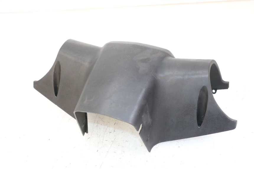 photo de LENKERVERKLEIDUNG HINTEN PEUGEOT VIVACITY 125 (2010 - 2017) - Detailansicht des Bauteils