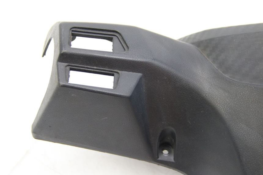 photo de HINTERE LENKERABDECKUNG RED ELECTRIC RED E PRO 1 (2017 - 2019) - Oberflächenzustand und Material