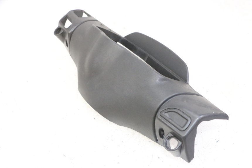 photo de LENKERVERKLEIDUNG HINTEN GILERA RUNNER SL 50 (2006 - 2009) - Kennzeichnungen und Originalreferenzen