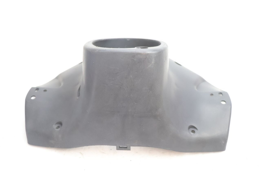 photo de HINTEN LENKERABDECKUNG KEEWAY RY6 2T 50 (2011 - 2019) - Technische Nahaufnahme