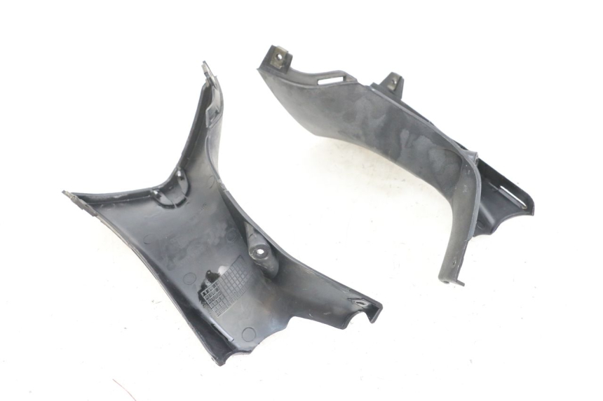 photo de LENKERABDECKUNG HINTEN DAELIM S3 125 (2010 - 2017) - Alternative Perspektive