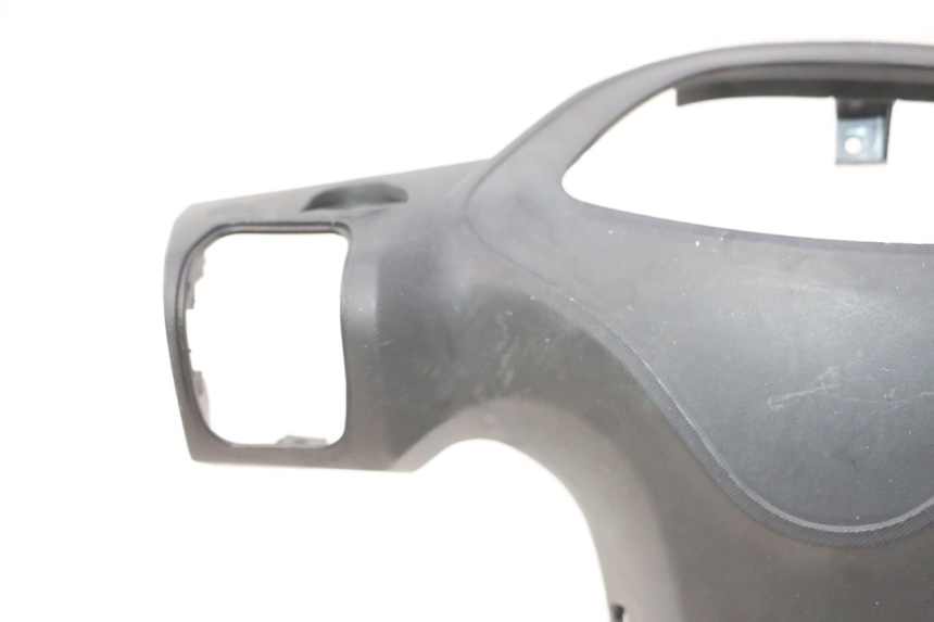 photo de HINTERE LENKERABDECKUNG JM MOTORS SANTANA 50 (2014 - 2023) - Oberflächenzustand und Material