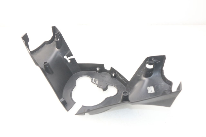 photo de LENKERVERKLEIDUNG HINTEN PEUGEOT SATELIS 300 (2012 - 2015) - Detailansicht des Bauteils