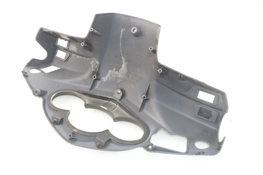 photo de LENKERVERKLEIDUNG HINTEN HONDA SES DYLAN 125 (2002 - 2006) - Zoom auf Gebrauchszustand