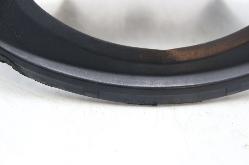 photo de RüCKSPIEGELABDECKUNG SUZUKI SIXTEEN 125 (2008 - 2010) - Fokus auf die Struktur