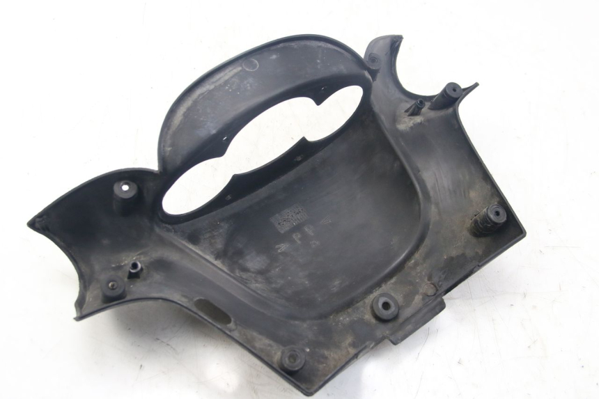 photo de HINTERE LENKERABDECKUNG MBK SKYLINER 125 (1998 - 2001) - Technische Nahaufnahme