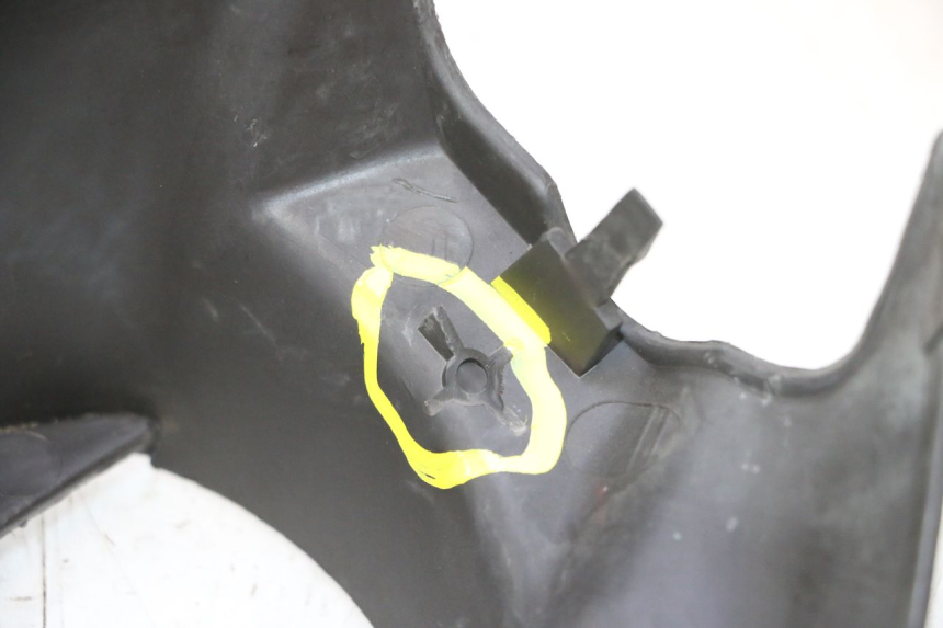 photo de LENKERVERKLEIDUNG HINTEN YAMAHA SLIDER 50 (1999 - 2004) - Oberflächenzustand und Material