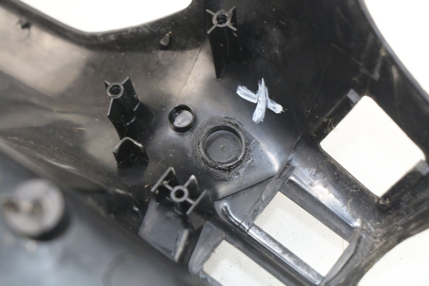 photo de LENKERVERKLEIDUNG HINTEN PEUGEOT SV 80 (1993 - 1997) - Gesamtansicht des Produkts