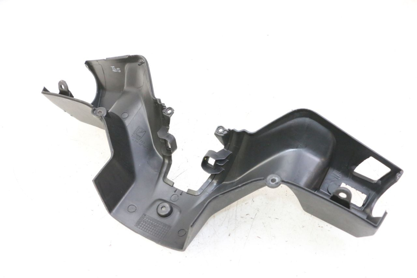 photo de HINTERE LENKERABDECKUNG APRILIA SXR 50 (2021 - 2023) - Kennzeichnungen und Originalreferenzen