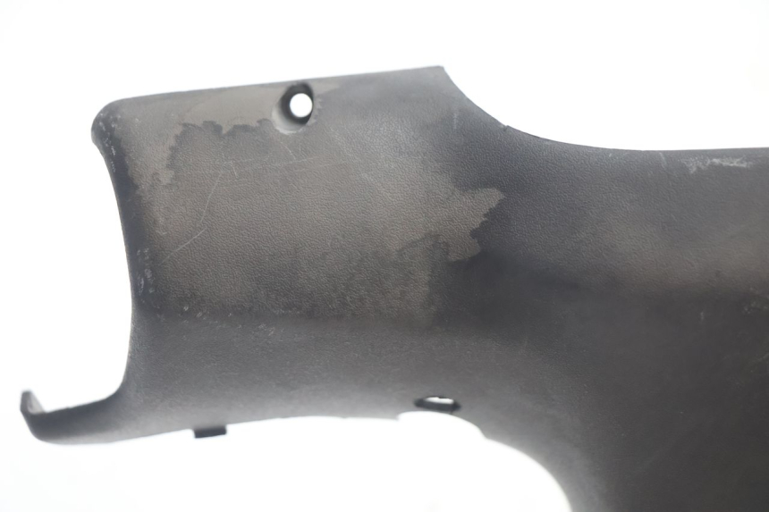 photo de LENKERVERKLEIDUNG HINTEN PEUGEOT TREKKER TKR 50 (2005 - 2014) - Detailansicht des Bauteils