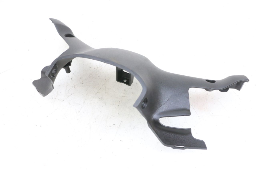 photo de LENKERVERKLEIDUNG HINTEN YAMAHA TRICITY 300 (2020 - 2024) - Zoom auf Gebrauchszustand