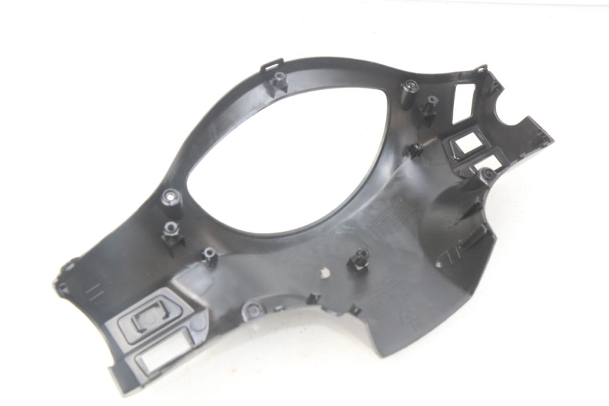 photo de LENKERVERKLEIDUNG HINTEN PEUGEOT TWEET ACTIVE 4T 50 (2018 - 2022) - Detailansicht des Bauteils