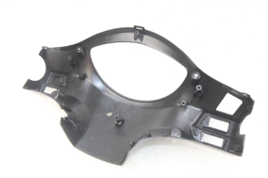 photo de LENKERVERKLEIDUNG HINTEN PEUGEOT TWEET ACTIVE 4T 50 (2018 - 2022) - Zoom auf Gebrauchszustand