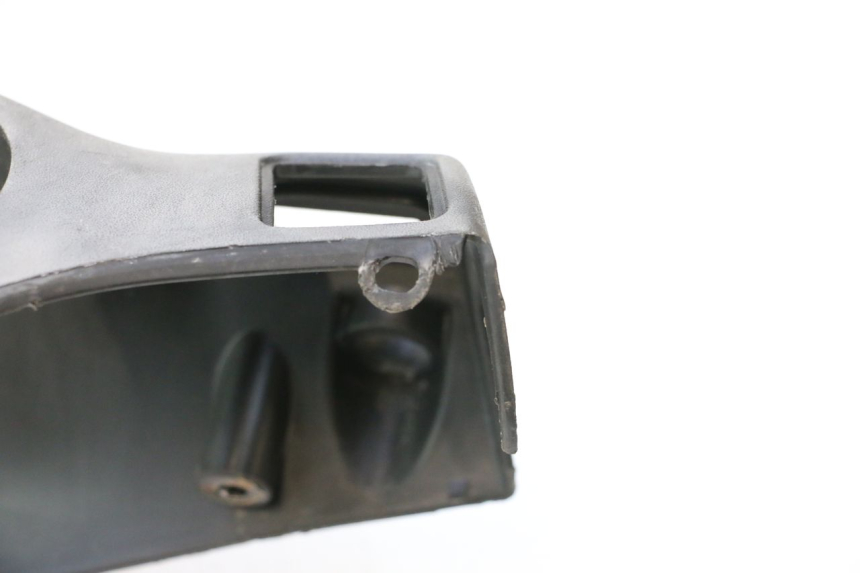 photo de LENKERVERKLEIDUNG HINTEN PIAGGIO TYPHOON 50 (2000 - 2009) - Oberflächenzustand und Material