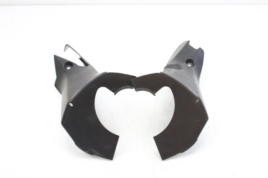 photo de HINTERE LENKERABDECKUNG SUZUKI UH BURGMAN 125 (2002 - 2006) - Hauptansicht