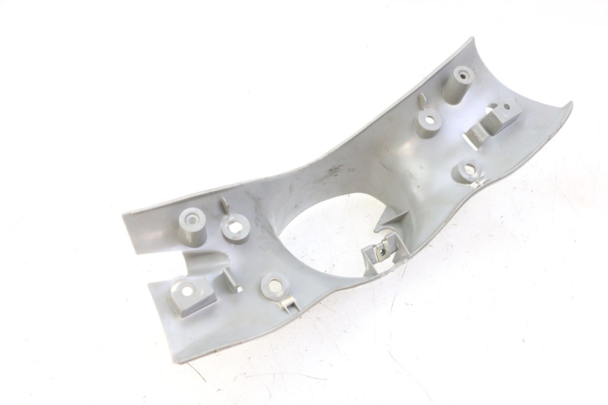 photo de LENKERVERKLEIDUNG HINTEN YAMAHA WHY 50 (1998 - 2000) - Detailansicht des Bauteils