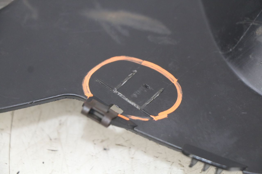 photo de RüCKSPIEGELABDECKUNG YAMAHA X-MAX XMAX 250 (2006 - 2009) - Alternative Perspektive