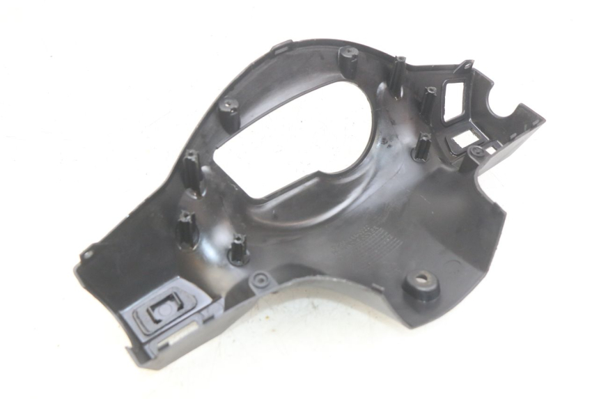 photo de HINTERE LENKERABDECKUNG SYM X-PRO 4T 50 (2014 - 2021) - Zoom auf Gebrauchszustand