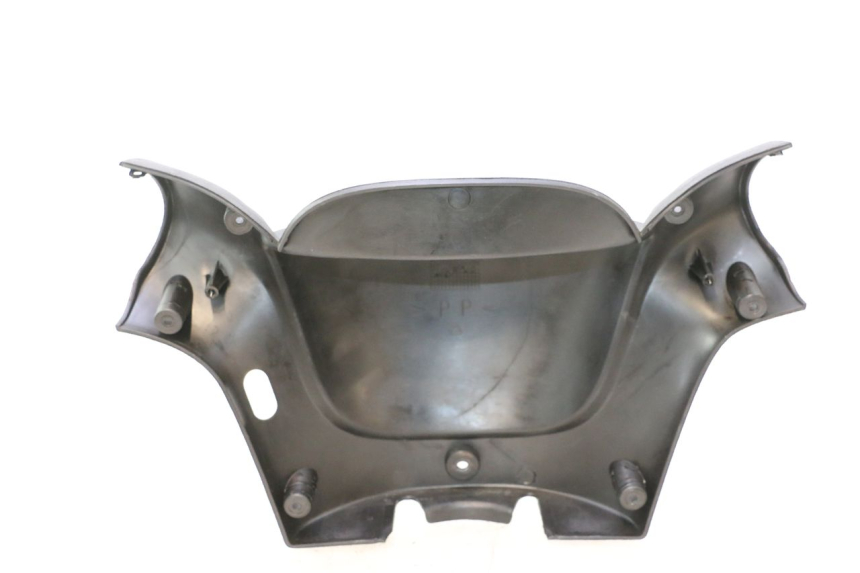 photo de LENKERVERKLEIDUNG HINTEN YAMAHA YP MAJESTY 125 (1998 - 2001) - Technische Nahaufnahme