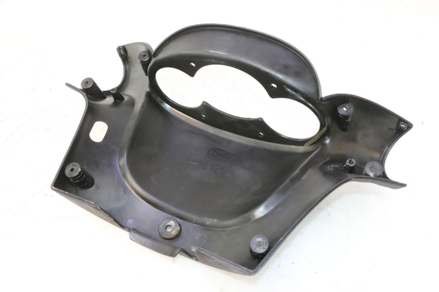 photo de LENKERVERKLEIDUNG HINTEN YAMAHA YP MAJESTY 125 (1998 - 2001) - Technische Nahaufnahme