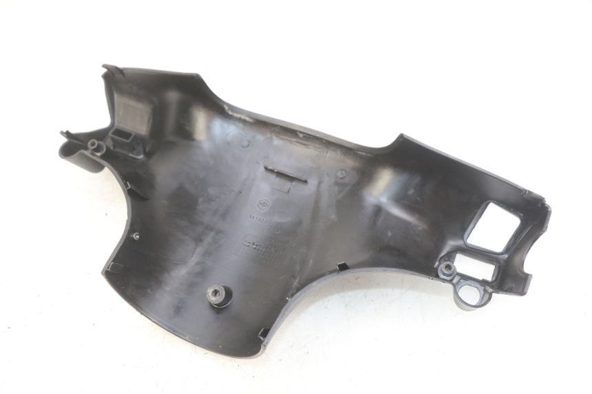 photo de HINTERE LENKERABDECKUNG PIAGGIO ZIP 4T 50 (2018 - 2020) - Gesamtansicht des Produkts