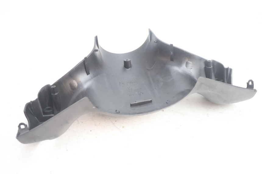 photo de LENKERVERKLEIDUNG HINTEN PIAGGIO ZIP IGET 4T 50 (2021 - 2023) - Technische Nahaufnahme