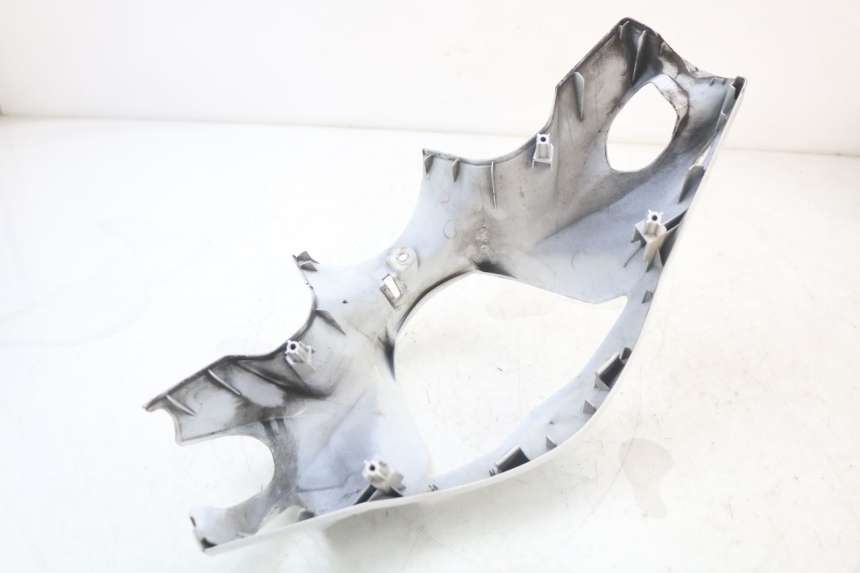 photo de LENKERVERKLEIDUNG VORNE SUZUKI ADDRESS 110 (2015 - 2020) - Zoom auf Komponenten