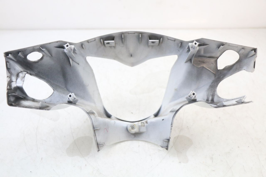 photo de LENKERVERKLEIDUNG VORNE SUZUKI ADDRESS 110 (2015 - 2020) - Kennzeichnungen und Originalreferenzen