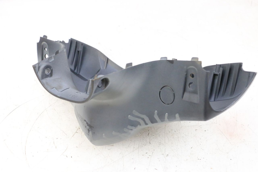 photo de VORDERER LENKERABDECKUNG KYMCO AGILITY 4T 50 (2018 - 2022) - Technische Nahaufnahme