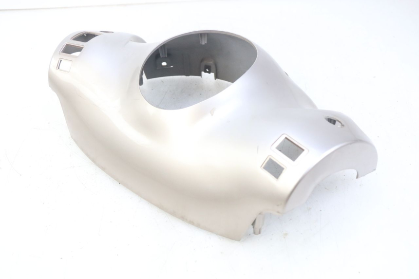 photo de VORDERE LENKERABDECKUNG ECCITY ARTELEC 670 1 (2013 - 2017) - Details der Befestigungspunkte