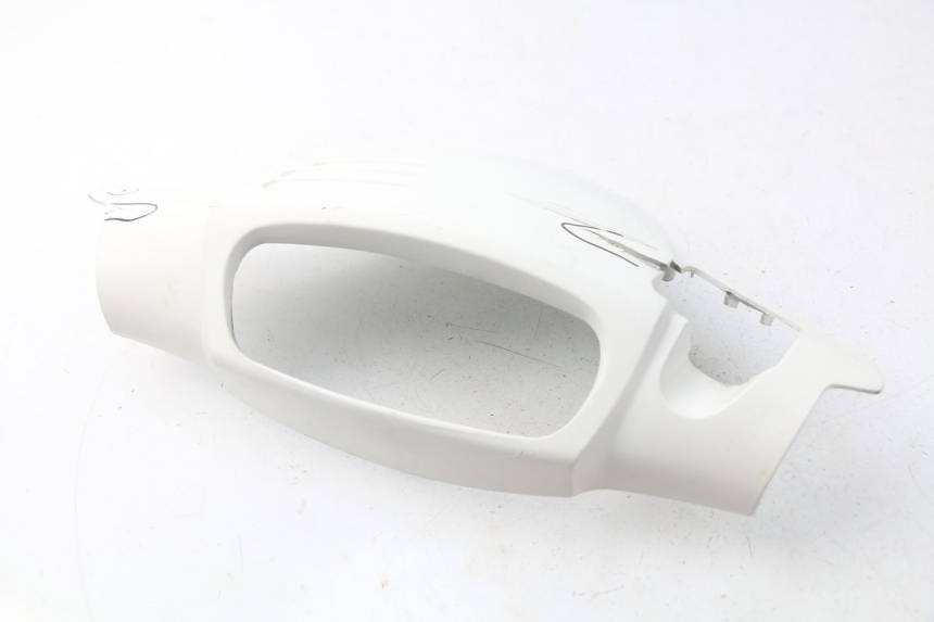 photo de LENKERVERKLEIDUNG VORNE PGO BIG MAX 50 (2001 - 2009) - Details der Befestigungspunkte