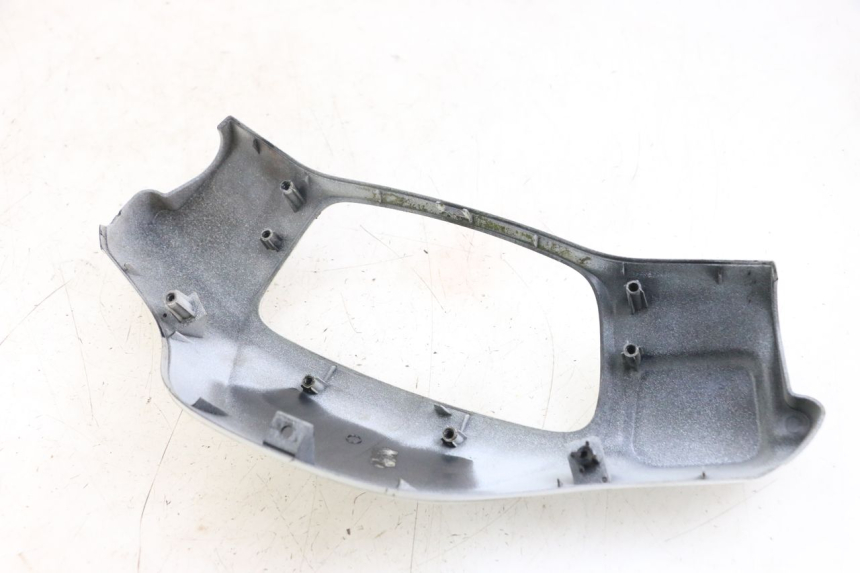 photo de VORDERER LENKERABDECKUNG MBK BOOSTER SPIRIT 50 (2004 - 2017) - Detailansicht des Bauteils