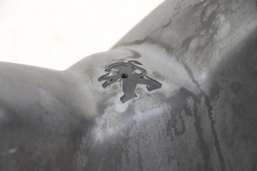 photo de VORDERER LENKERABDECKUNG PEUGEOT CITYSTAR 50 (2013 - 2017) - Geprüftes Gebrauchtteil