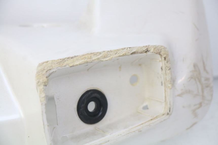 photo de VORDERER LENKERABDECKUNG SUZUKI CP 80 (1985 - 1996) - Kennzeichnungen und Originalreferenzen