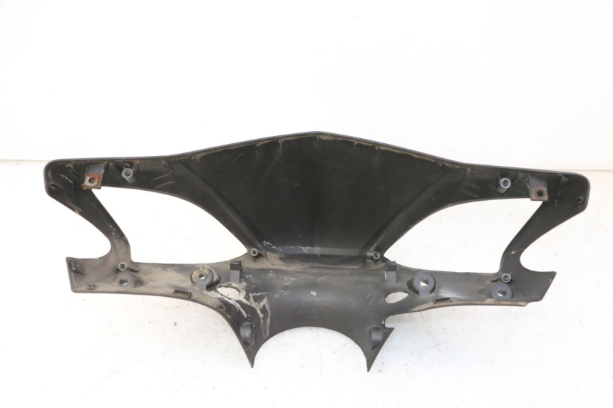 photo de VORDERE LENKERABDECKUNG YAMAHA CYGNUS X INJECTION 125 (2007 - 2013) - Details der Befestigungspunkte