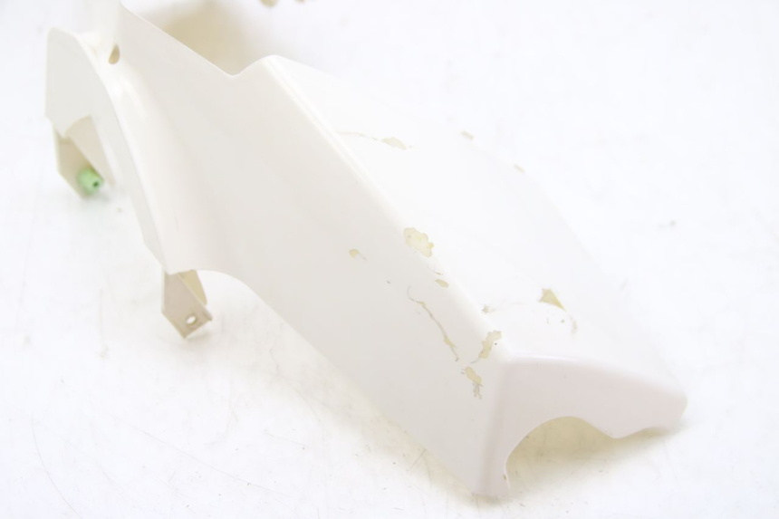 photo de VORDERER LENKERABDECKUNG PEUGEOT E-VIVACITY 1 (2012 - 2018) - Zoom auf Gebrauchszustand