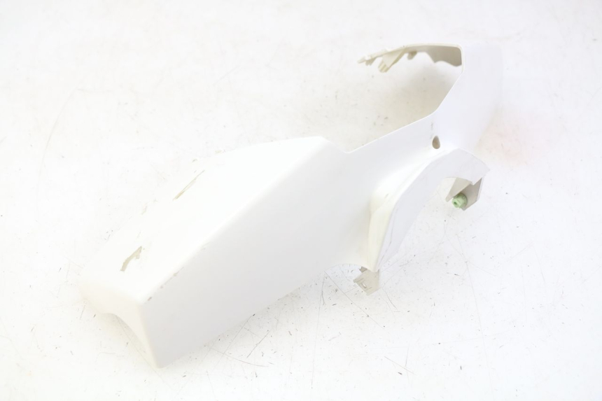 photo de VORDERER LENKERABDECKUNG PEUGEOT E-VIVACITY 1 (2012 - 2018) - Details der Befestigungspunkte