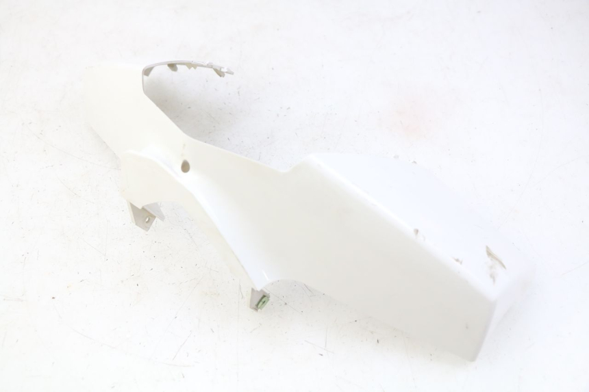 photo de VORDERER LENKERABDECKUNG PEUGEOT E-VIVACITY 1 (2012 - 2018) - Oberflächenzustand und Material