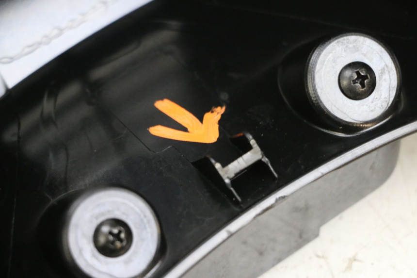 photo de LENKERVERKLEIDUNG VORNE SEGWAY NINEBOT E125S 1 (2022 - 2026) - Technische Nahaufnahme