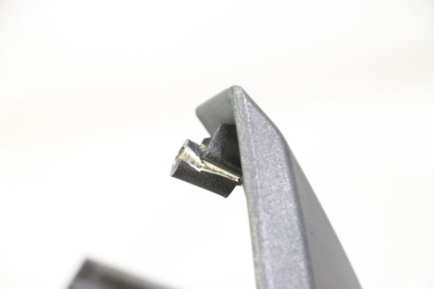 photo de VORDERER LENKERABDECKUNG JM MOTORS EVOLIS 4T 50 (2018 - 2022) - Detailansicht des Bauteils