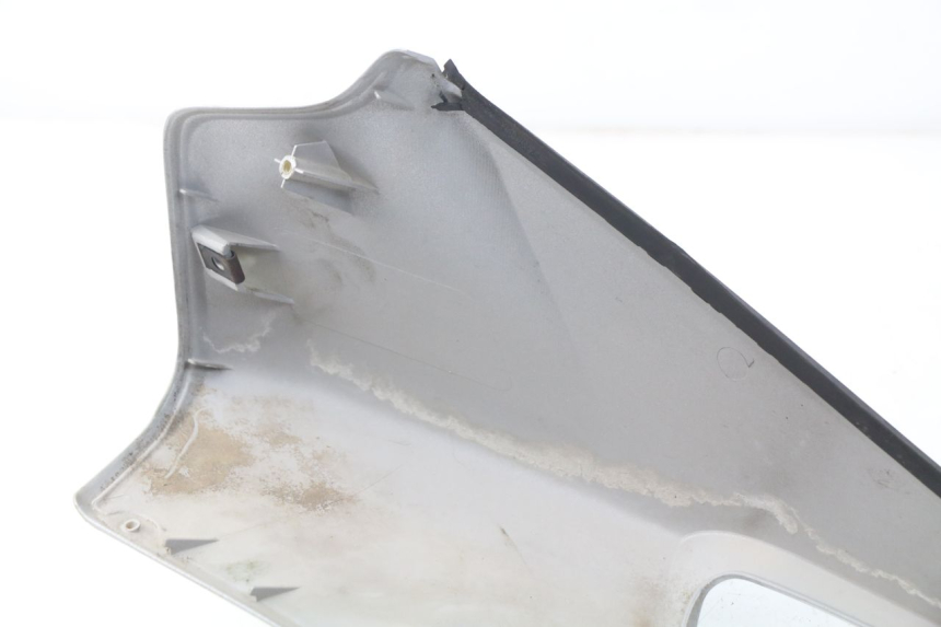 photo de VORDERER LENKERABDECKUNG HONDA FES PANTHEON 125 (2003 - 2007) - Detailansicht des Bauteils