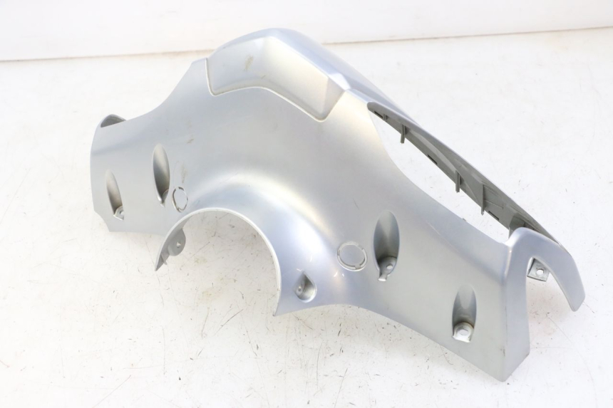 photo de LENKERVERKLEIDUNG VORNE MBK FLAME X 125 (2007 - 2016) - Details der Befestigungspunkte