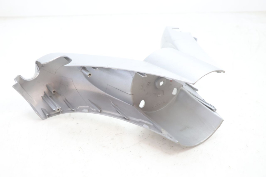 photo de LENKERVERKLEIDUNG VORNE KYMCO GRAND DINK 125 (2008 - 2014) - Oberflächenzustand und Material