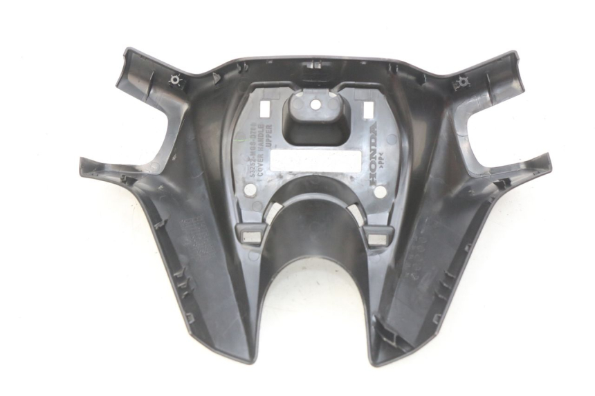 photo de VORDERE LENKERABDECKUNG HONDA INTEGRA NC D 750 (2016 - 2018) - Details der Befestigungspunkte