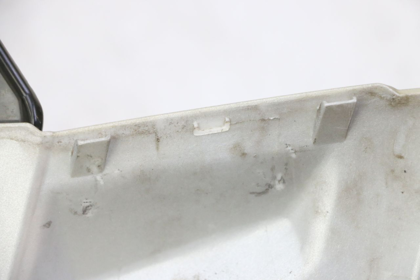 photo de VORDERER LENKERABDECKUNG PEUGEOT KISBEE 2T 50 (2010 - 2017) - Alternative Perspektive